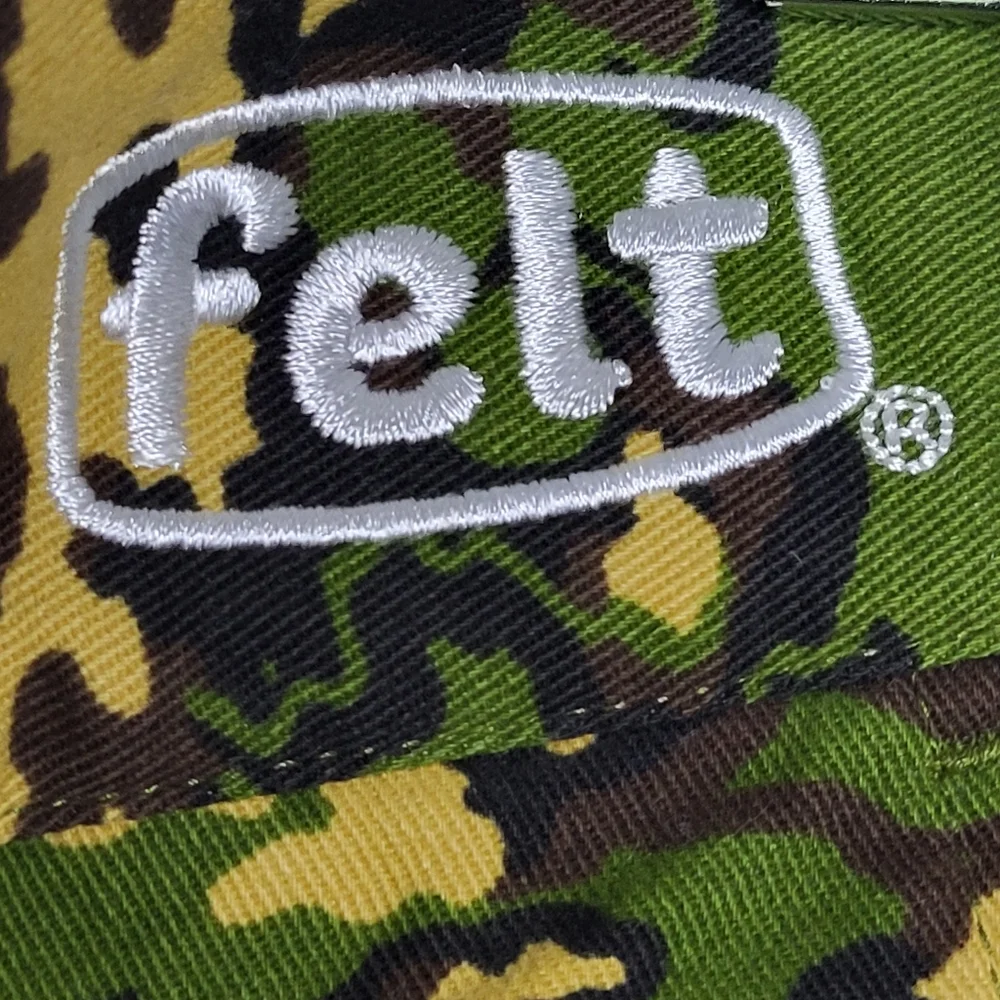 FELT - FOR EVERY LIVING THING Everyday Work Pants Green Yellow Camo 32x29 $95